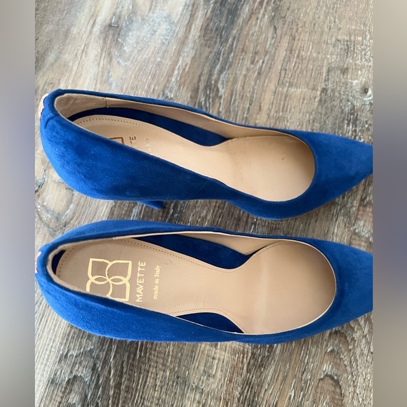 Mavette Royal Blue Pumps - Picture 3 of 11